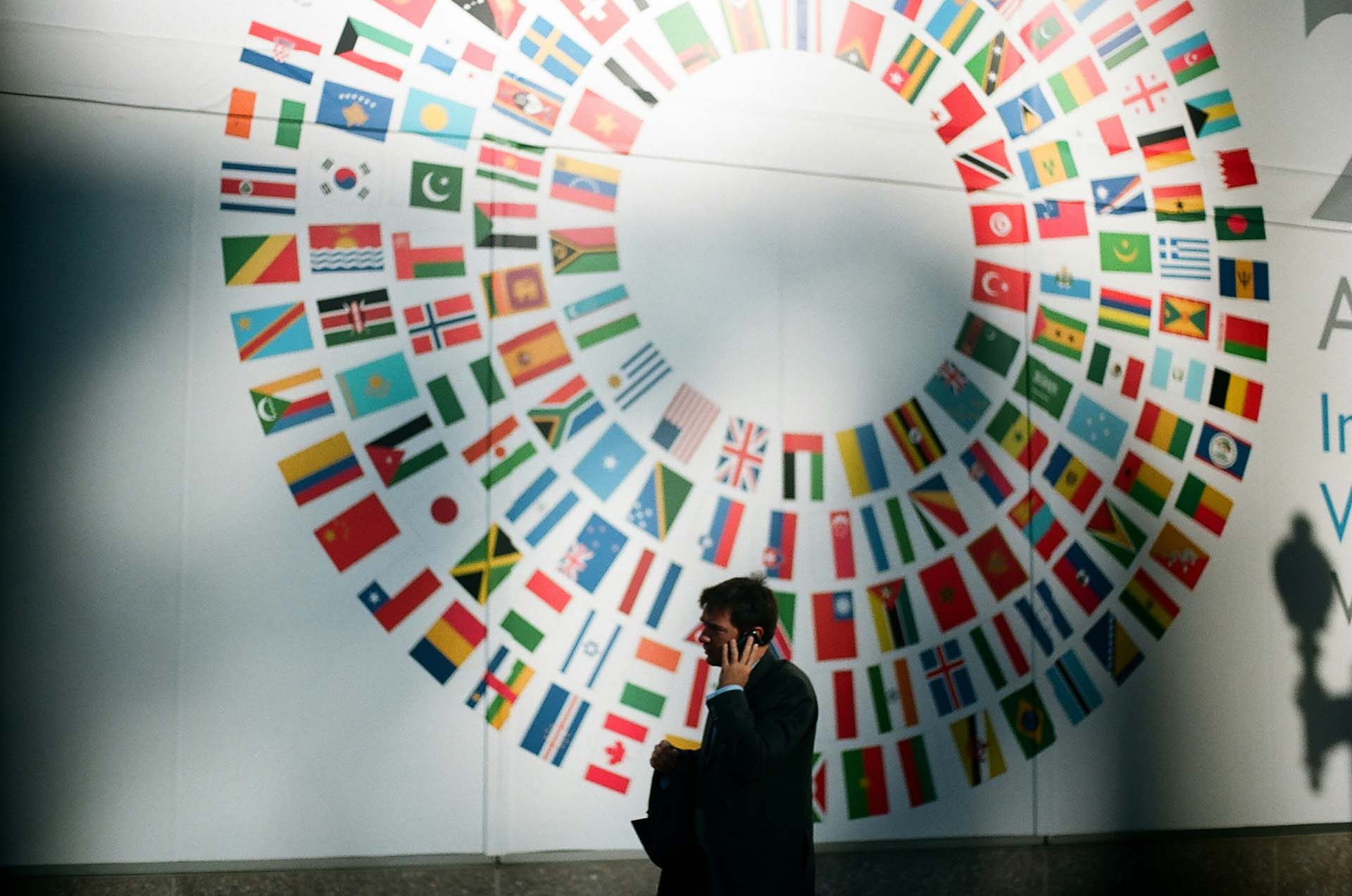 The Most Widely Spoken Languages Are Most Useful