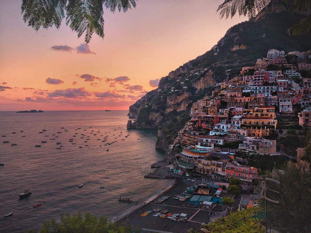 Top 125 Warmest Italian Cities Ranked by the Average Temperature