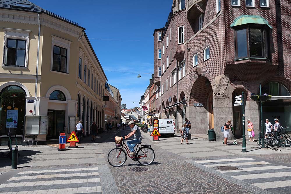 Top 52 Warmest Swedish Cities Ranked by the Average Temperature