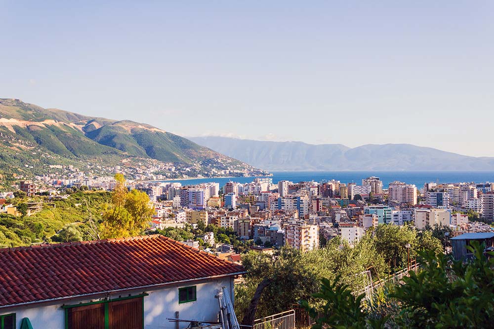Top 17 Warmest Albanian Cities Ranked by the Average Temperature
