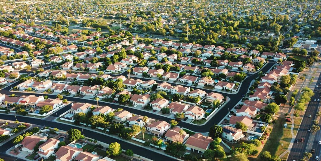 Warm Safe Places to Live in the US