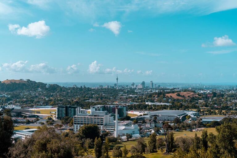 What Cities Have a Similar Climate to Auckland?